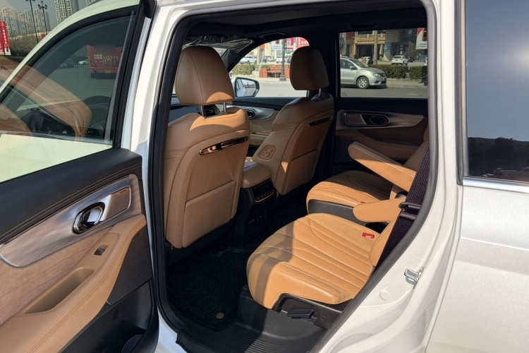 GAC Trumpchi ES9 2023 car image #11