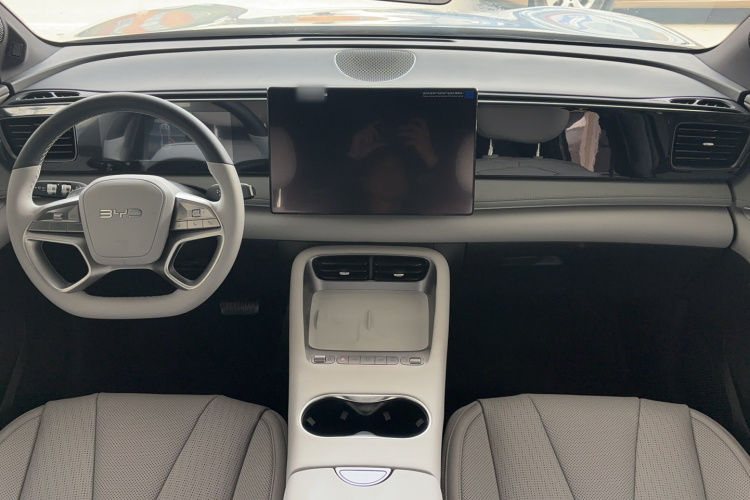 BYD Sea Lion 06 New Energy 2025 car image #11