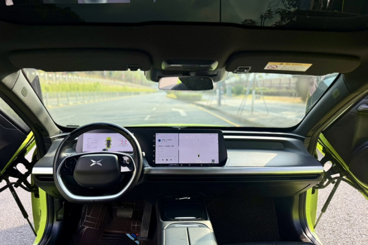 Xpeng P7 2021 imagen de coche #11