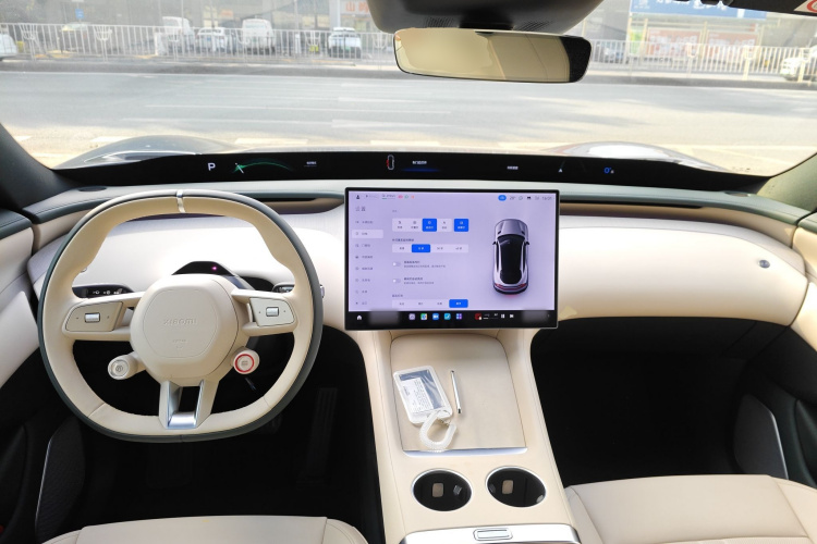 MI YU7 2025 car image #11