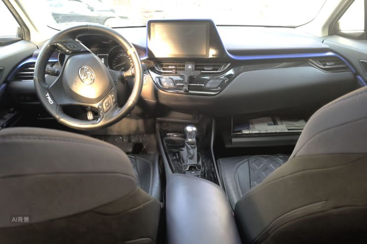 Toyota C-HR 2019 immagine di auto #11