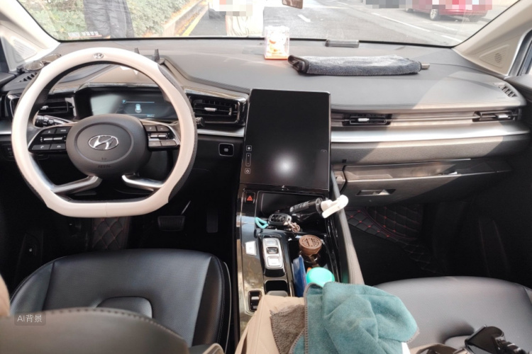 Hyundai Custo 2025 car image #11