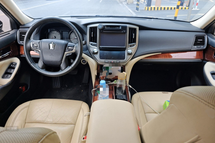 丰田 皇冠 2017 汽车图片 #11