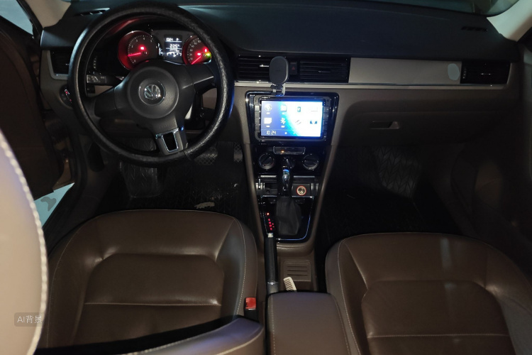 Volkswagen Bora 2014 immagine di auto #11