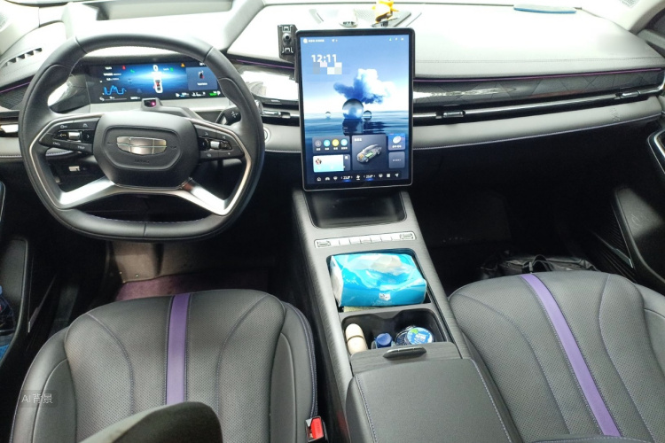 2024 car image #11