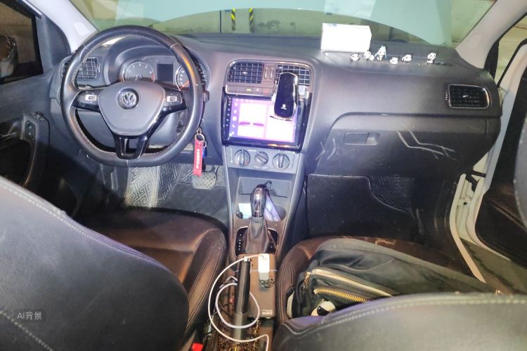 Polo 2018 car image #11
