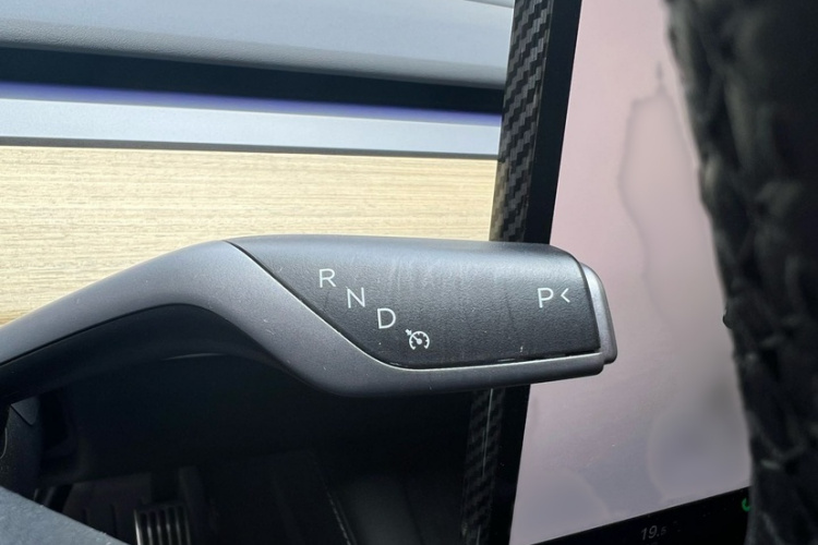 特斯拉 Model Y 2023 汽车图片 #11