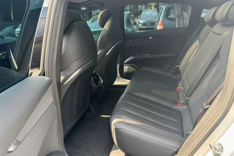 Deepal L07 2025 car image #11