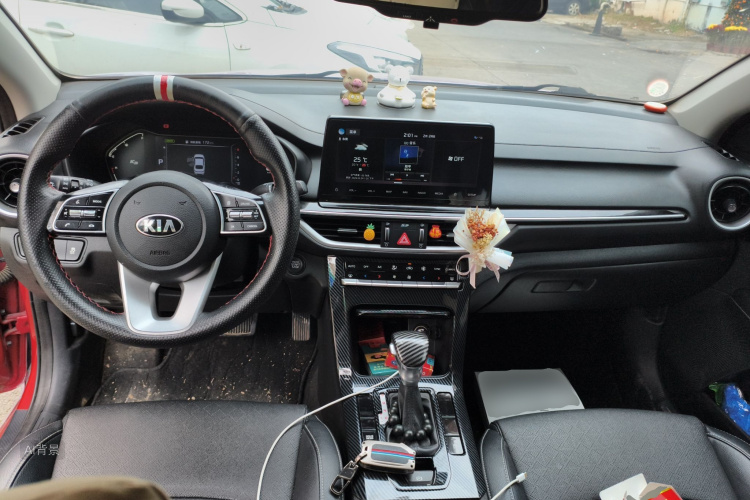 Kia K3 2019 #11 Kia K3 2019 car image #11