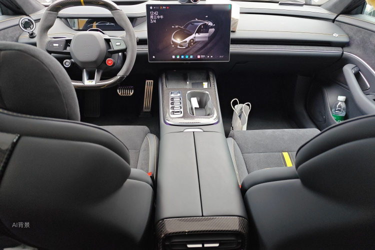 MI SU7 Ultra 2025 car image #11