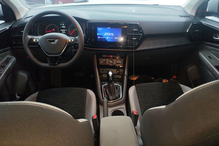 VS5 2019 car image #11