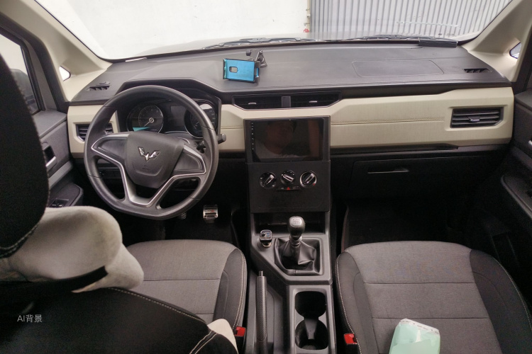 五菱汽车 五菱宏光PLUS 2020 汽车图片 #11