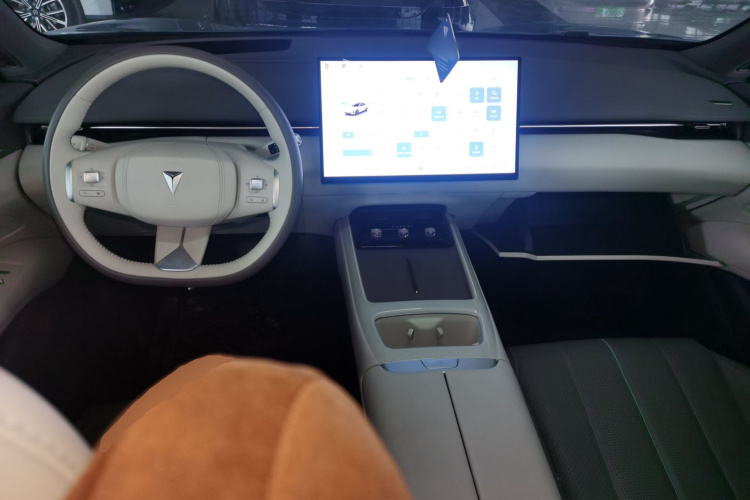 Deepal L07 2024 изображение автомобиля #11