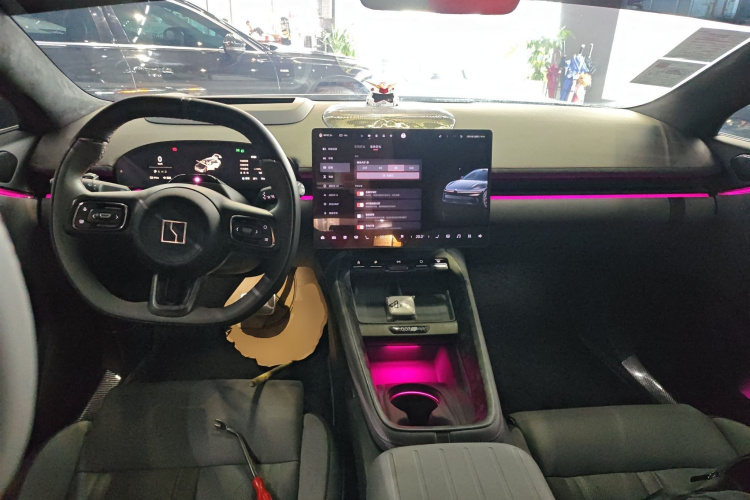 极氪 极氪007GT 2025 汽车图片 #11