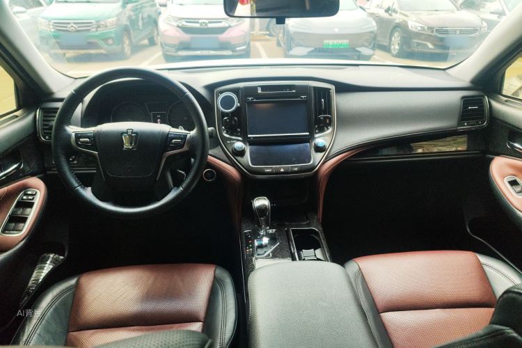 丰田 皇冠 2018 汽车图片 #11