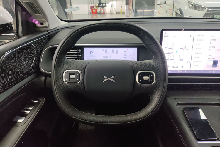 Xpeng G6 2023 imagem de carro #11