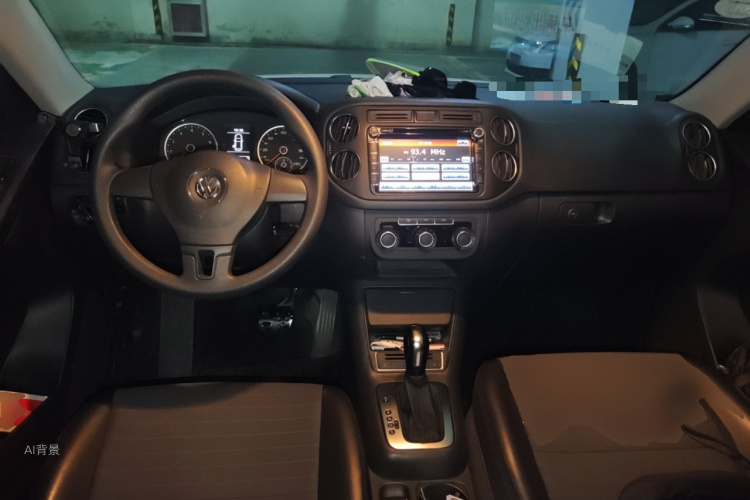 Volkswagen Tiguan 2015 صورة سيارة #11