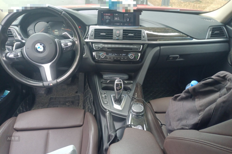 BMW 3 Series 2018 car image #11