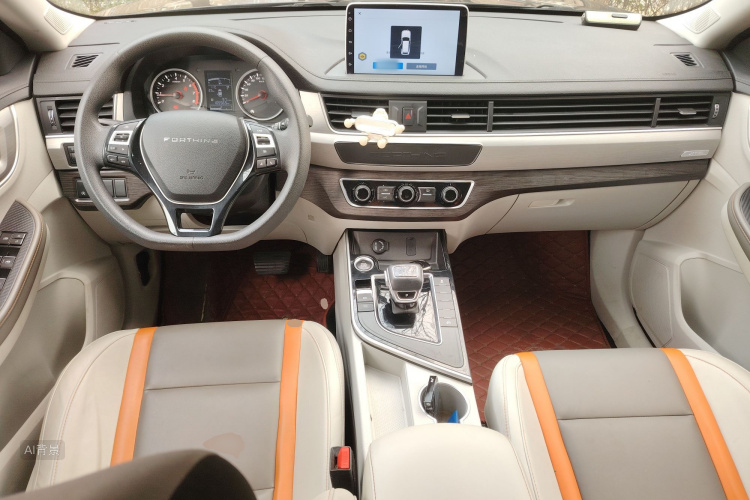 T5 2022 immagine di auto #11