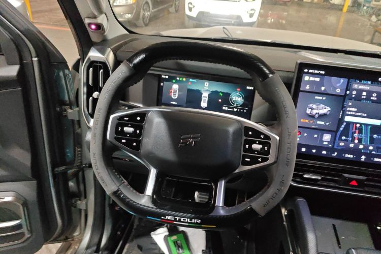 Jetour Traveller 2024 car image #11