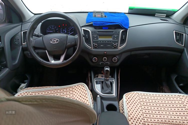 Hyundai ix25 2015 car image #11