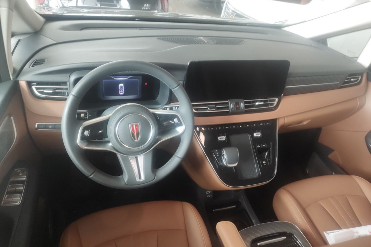 HongQi HQ9 PHEV 2026 #11 HongQi HQ9 PHEV 2026 car image #11