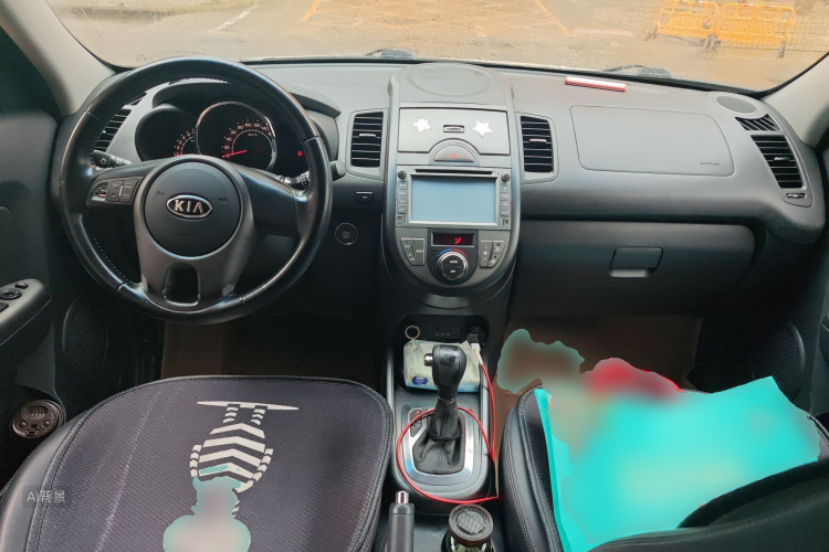 Kia Soul 2014 immagine di auto #11