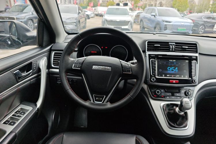 Haval M6 2019 car image #11