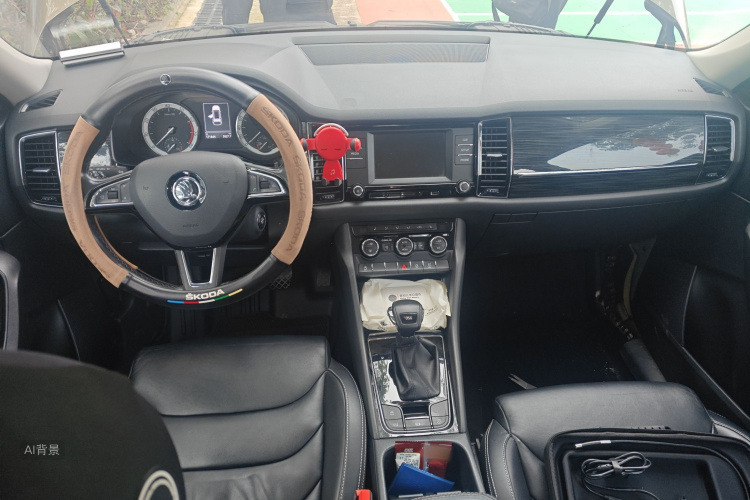 Skoda Kodiaq 2017 imagem de carro #11