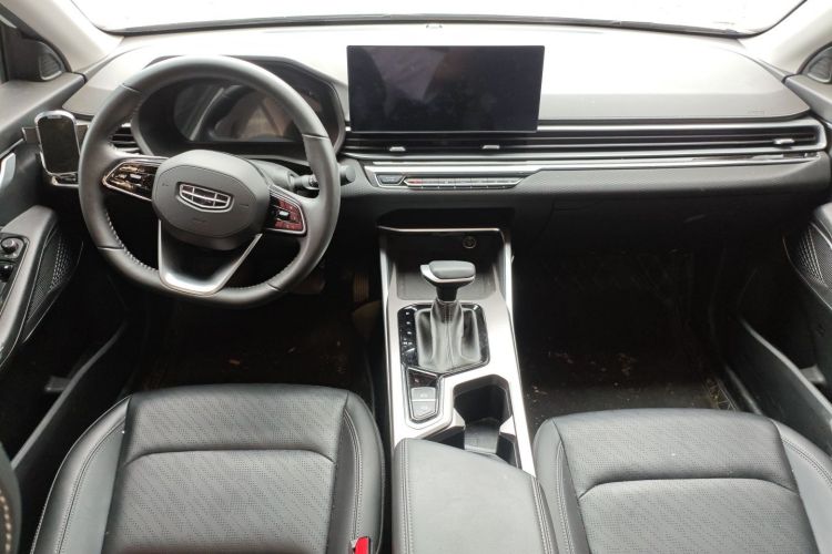 Emgrand 2024 car image #11