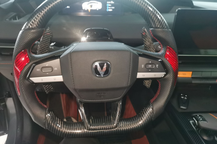 Changan UNI-V 2023 immagine di auto #11