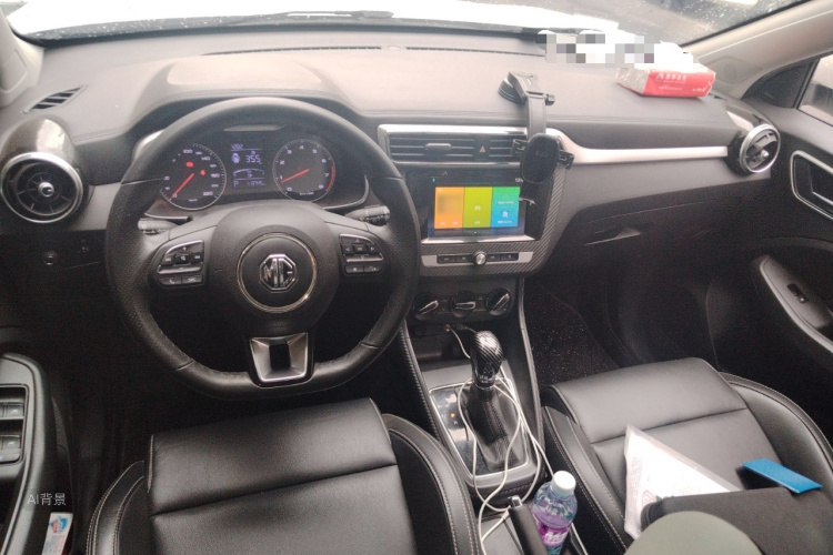 MG ZS 2018 imagen de coche #11