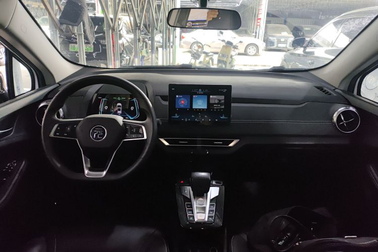 BYD Yuan New Energy 2021 #11 BYD Yuan New Energy 2021 car image #11