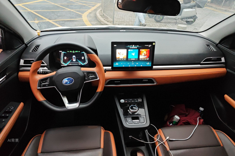 BYD e2 2022 imagem de carro #11