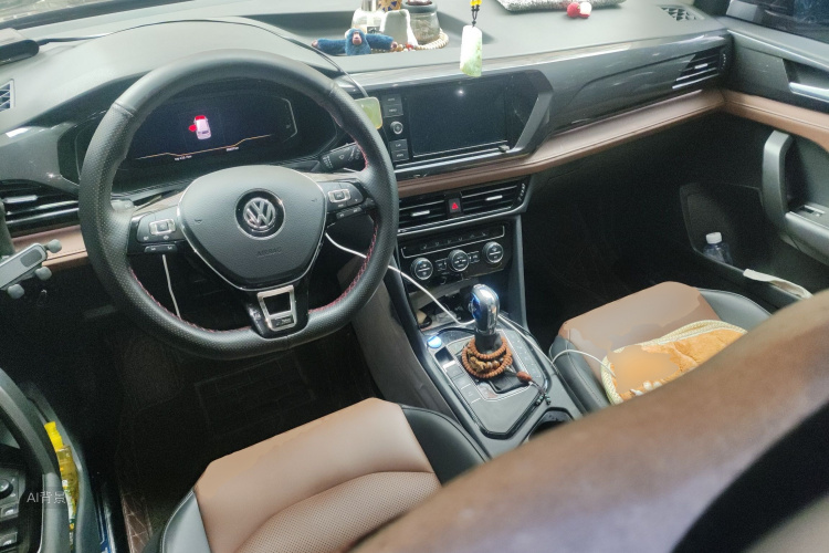 Volkswagen Tharu 2018 #11 Volkswagen Tharu 2018 car image #11