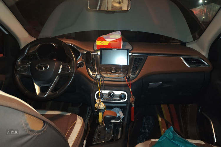 Soueast DX7 2017 car image #11