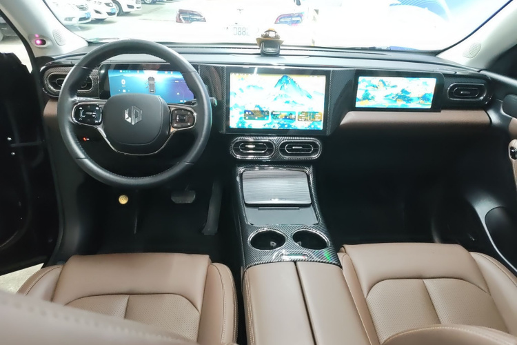 Leapmotor C11 2023 car image #11