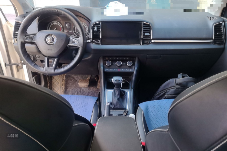 Skoda Karoq 2020 изображение автомобиля #11