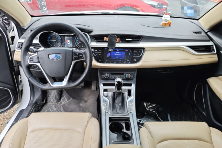 GEELY Emgrand 2019 #11 GEELY Emgrand 2019 car image #11