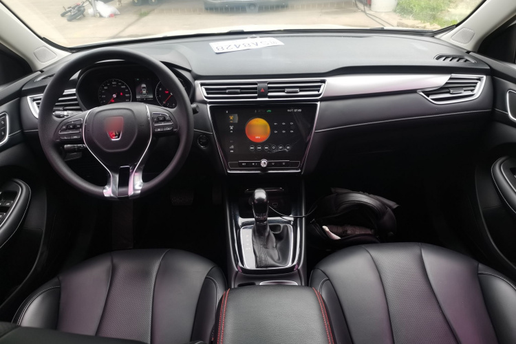 Roewe i5 2018 car image #11