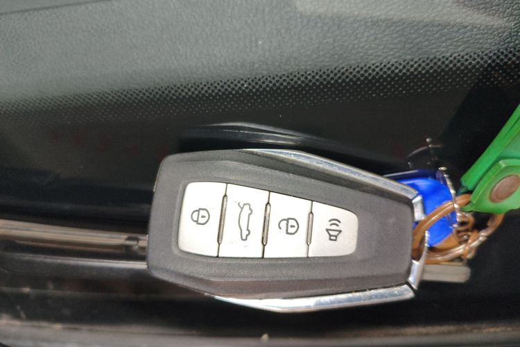 GEELY Binray 2021 car image #11