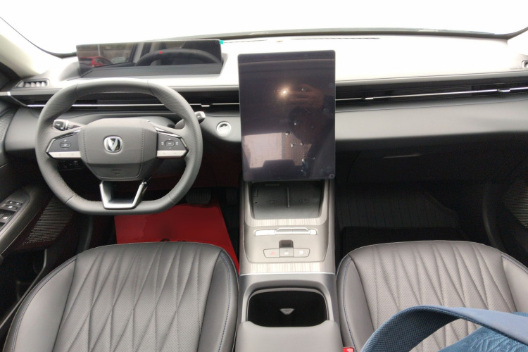 Changan EadoPHEV 2025 imagem de carro #11