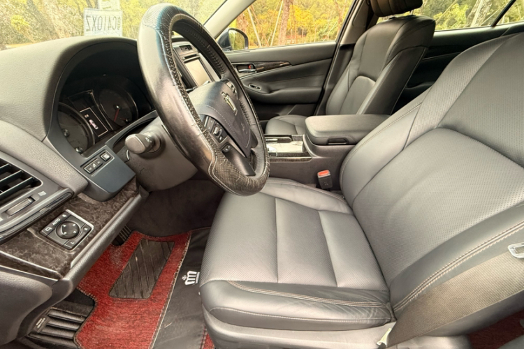 丰田 皇冠 2018 汽车图片 #11