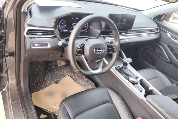 GEELY Emgrand 2022 car image #11