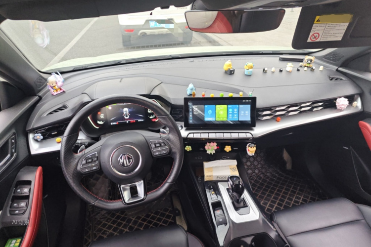 MG 5 2020 car image #11