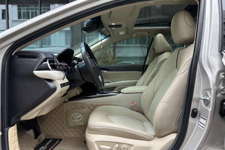 丰田 凯美瑞 2020 汽车图片 #11