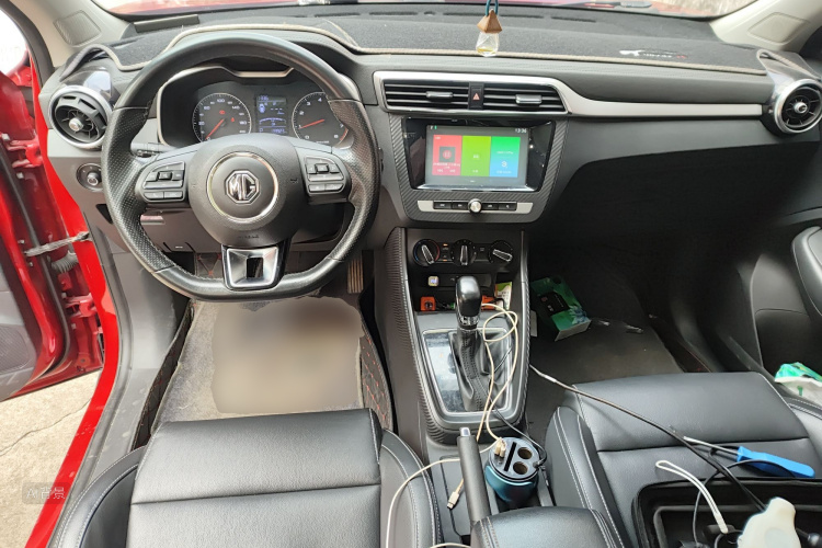 MG ZS 2017 #11 MG ZS 2017 car image #11