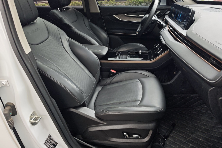 Exceed Chasing Wind C-DM 2023 صورة سيارة #11