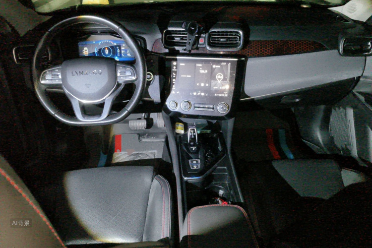 Lynk & Co 02 2019 car image #11