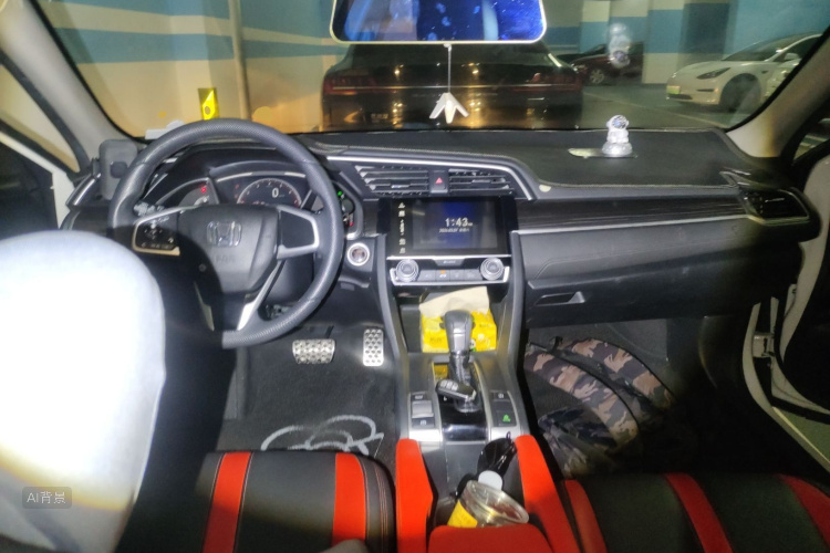 Honda Civic 2019 car image #11